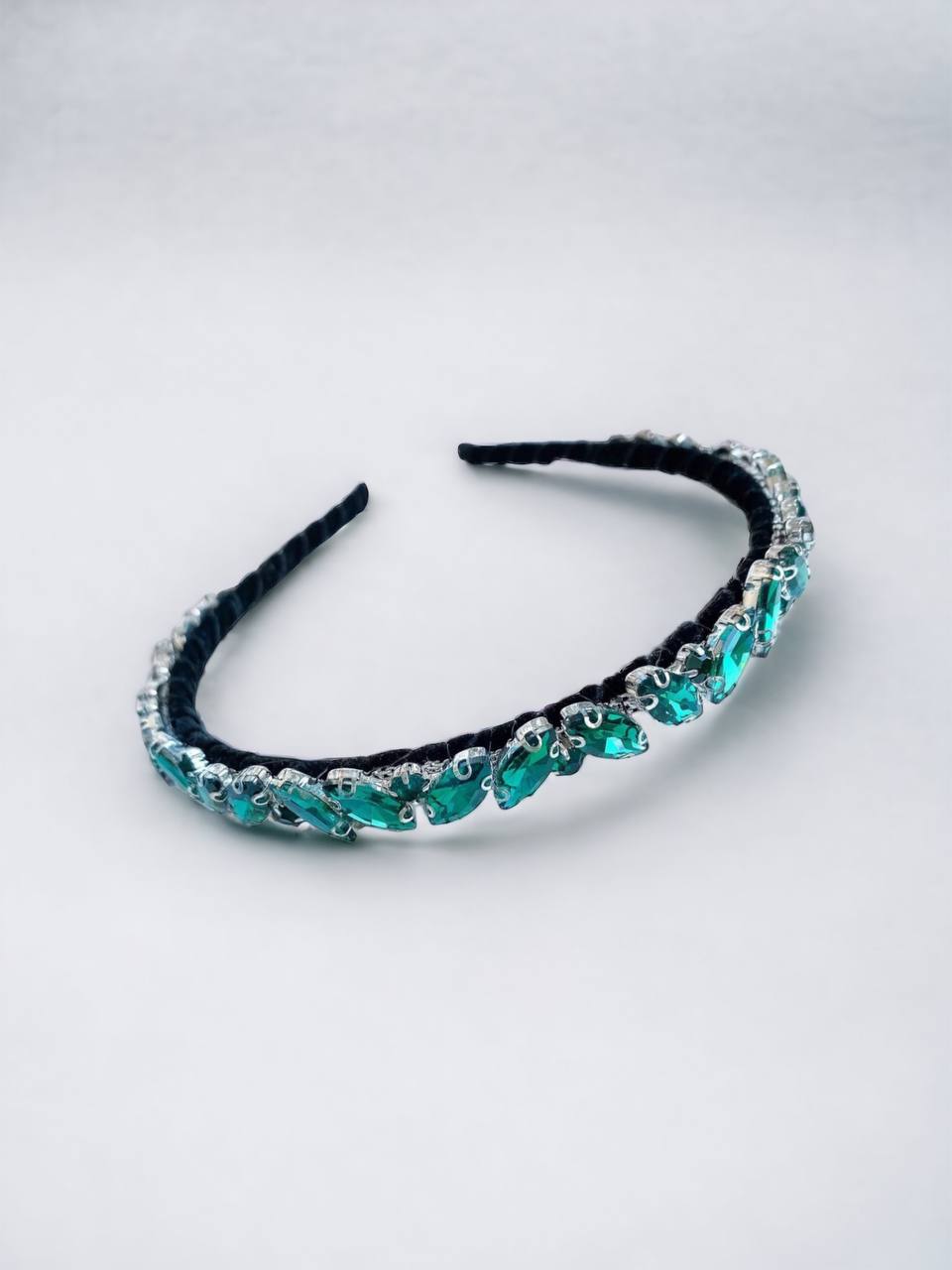 Hairband with cubic zirconia stones.