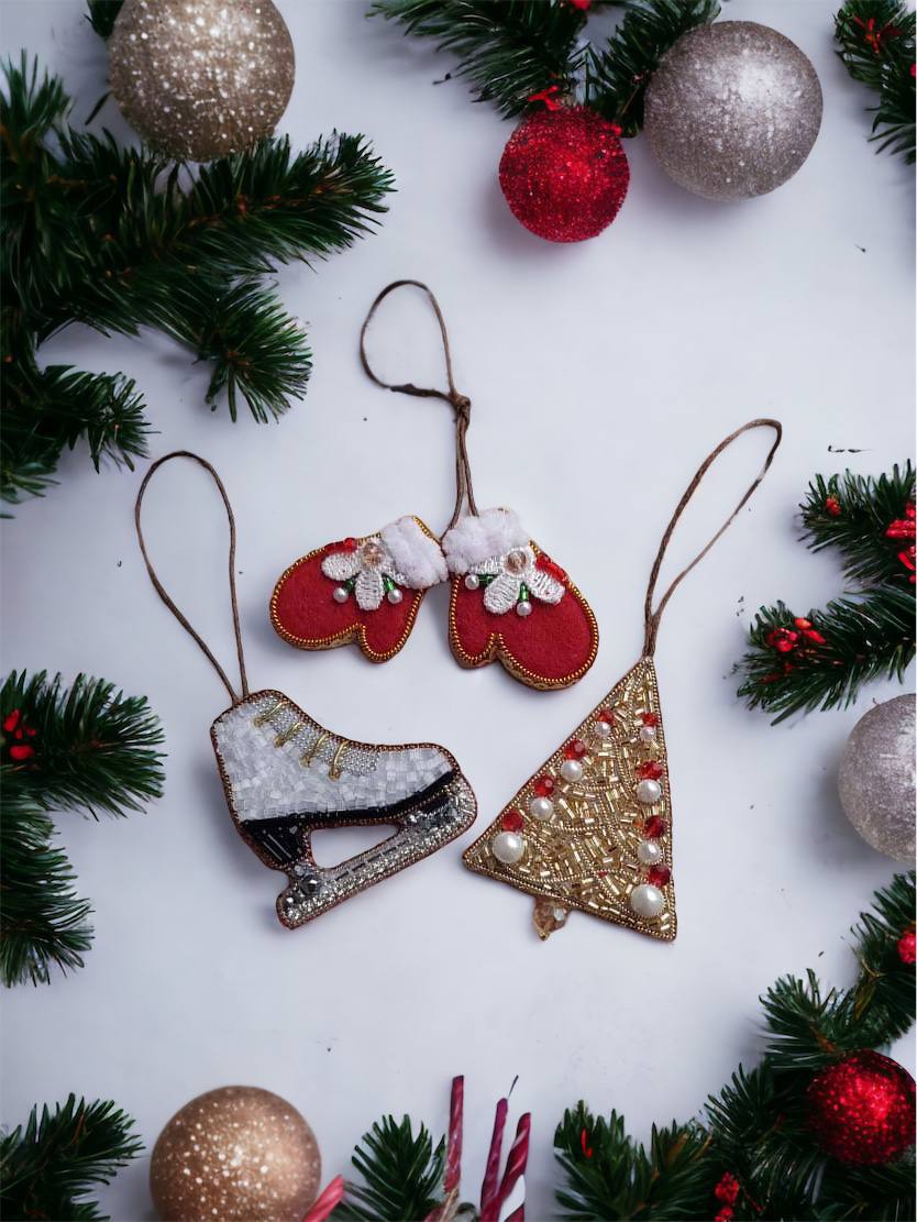 Christmas tree decorations